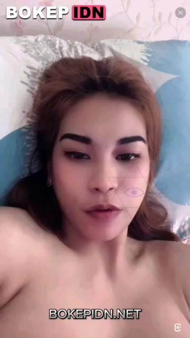 Tante Farah Crot DiPerut 