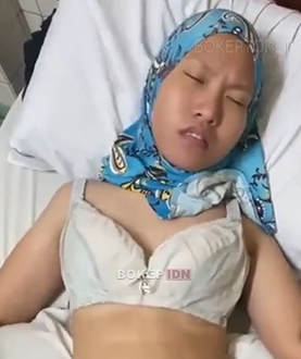Abg Hijab Tidak Sepolos Mukanya 