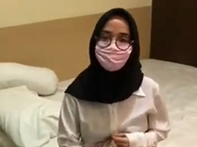 Skandal Jilbab Kalem Tapi Nakal Aksi di Kamar