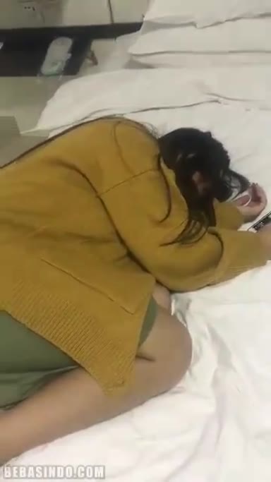 Ngewe Cewek Tobrut Mabok Crot Dalam
